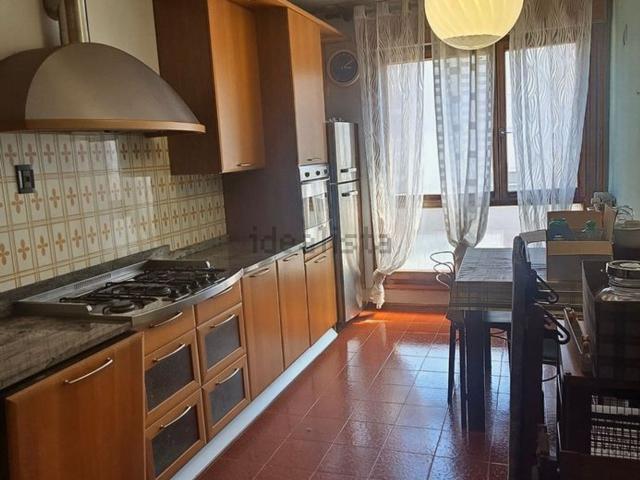 Appartamento in vendita di 120 m² in Via delle Ghiaie, 36