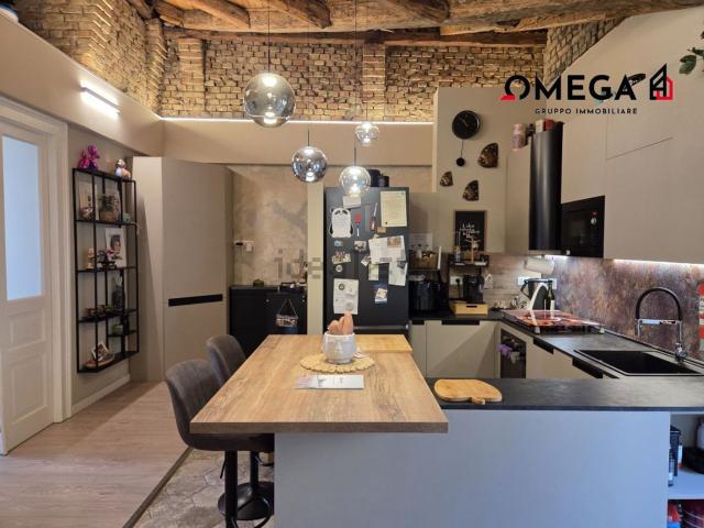 Appartamento in vendita di 120 m² in Via delle Settefontane, 12
