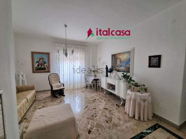 Appartamento in vendita di 120 m² in Via Enna