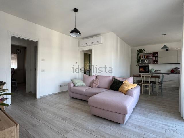 Appartamento in vendita di 120 m² in Via Enrico Berlinguer