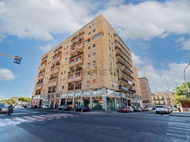 Appartamento in vendita di 120 m² in Via Enrico de Nicola, 13