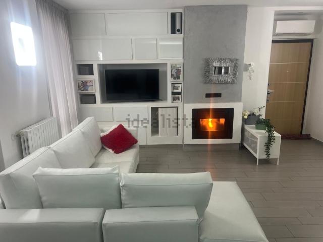 Appartamento in vendita di 120 m² in Via Enrico Toti
