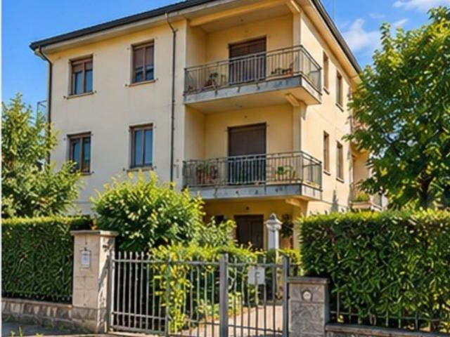Appartamento in vendita di 120 m² in Via F. Cilea, 2