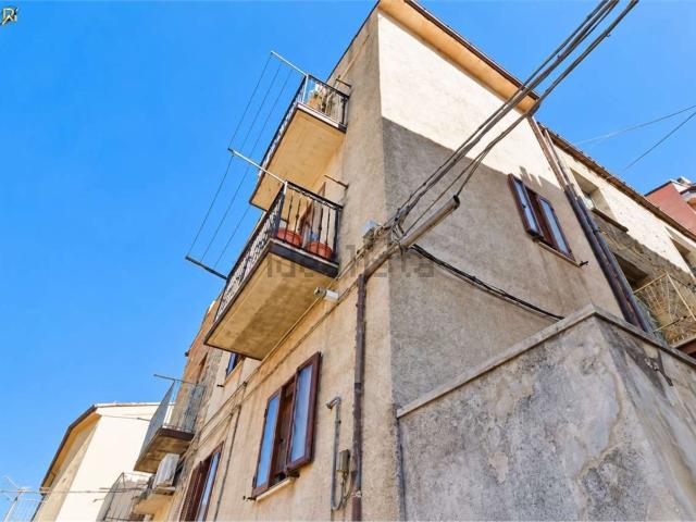 Appartamento in vendita di 120 m² in Via Fontana, 48