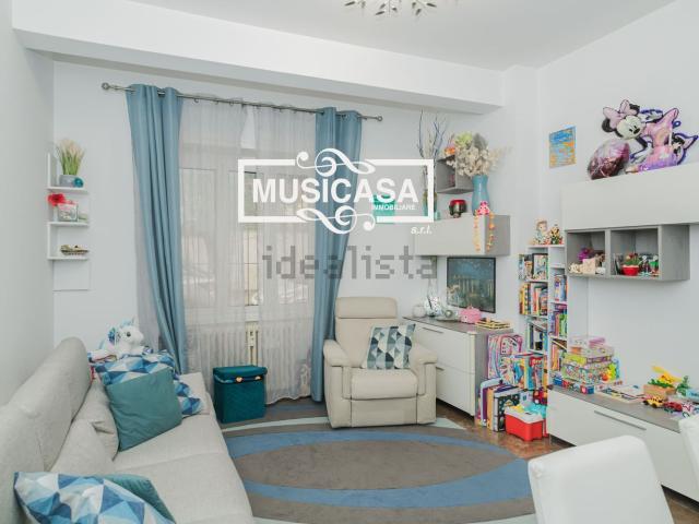 Appartamento in vendita di 120 m² in Via Fonteiana