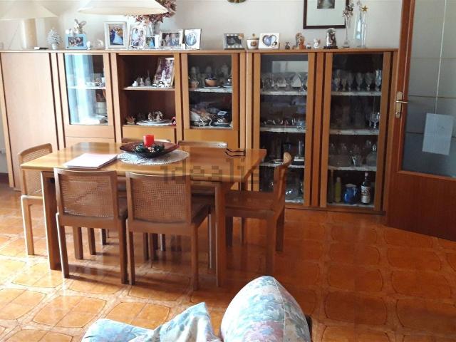 Appartamento in vendita di 120 m² in Via Fabio Filzi, 23