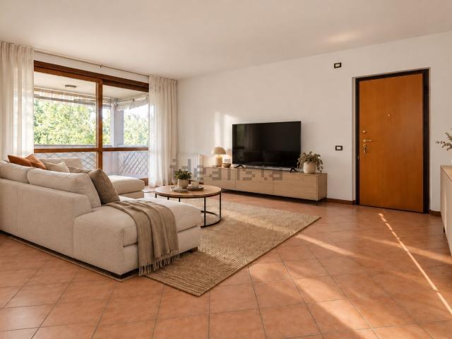 Appartamento in vendita di 120 m² in Via Filippo Turati