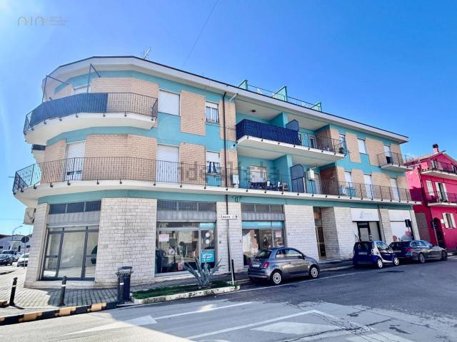 Appartamento in vendita di 120 m² in Via Filippo Turati, 86