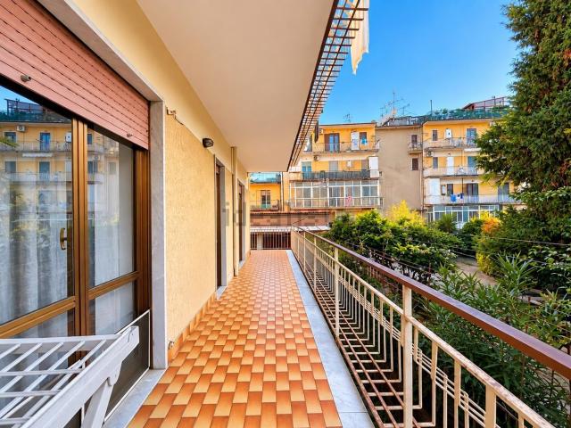Appartamento in vendita di 120 m² in Via Filomena Nitti Bovet, 45