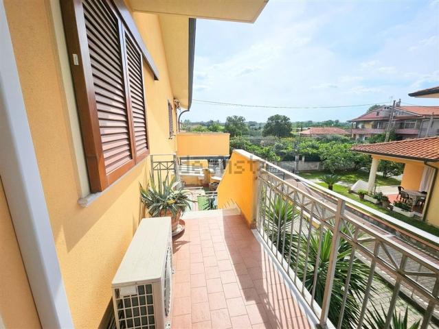 Appartamento in vendita di 120 m² in Via Flavio Torello Baracchini