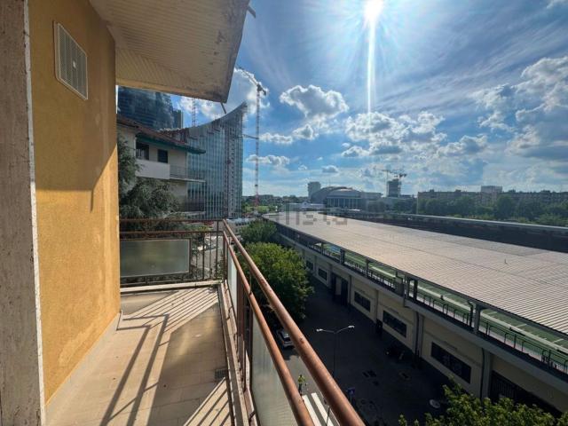 Appartamento in vendita di 120 m² in Via fra Gerolamo Savonarola, 21