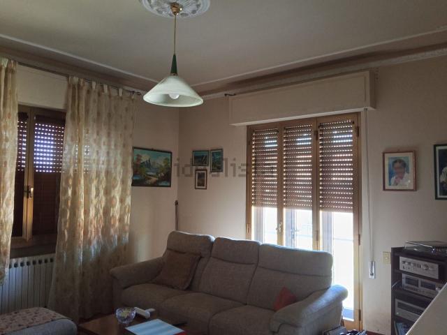 Appartamento in vendita di 120 m² in Via Francesca Vergine dei Pini