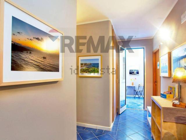 Appartamento in vendita di 120 m² in Via Francesco Crispi, 90