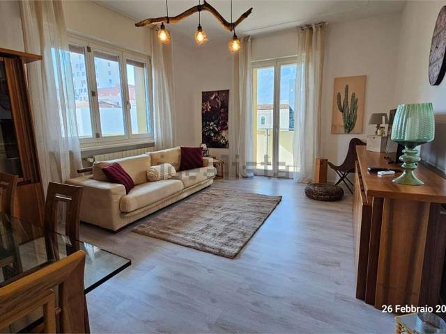 Appartamento in vendita di 120 m² in Via Francesco Paoli