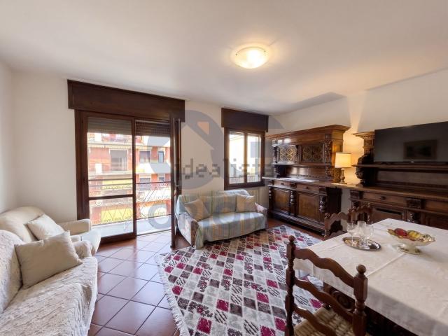 Appartamento in vendita di 120 m² in Via Fratelli Rosselli, 9