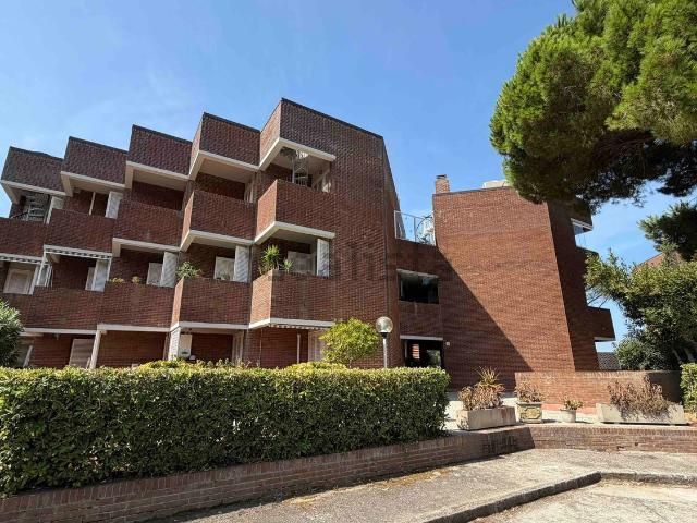 Appartamento in vendita di 120 m² in Via Kulczycki Sas Jerzi, 14