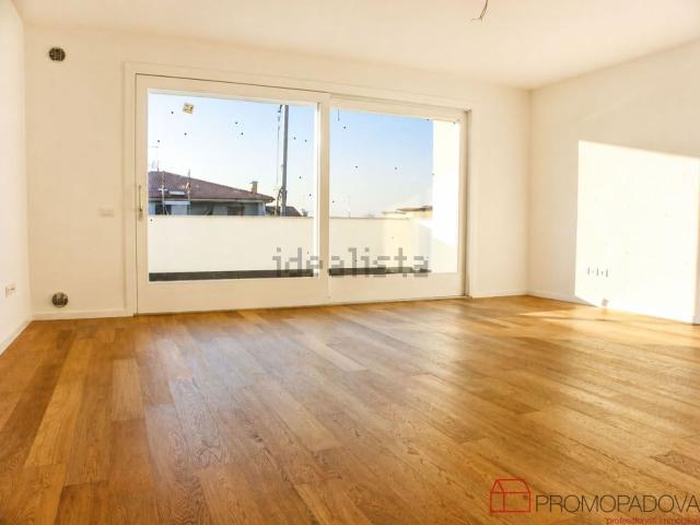 Appartamento in vendita di 120 m² in Via Isola di Torre