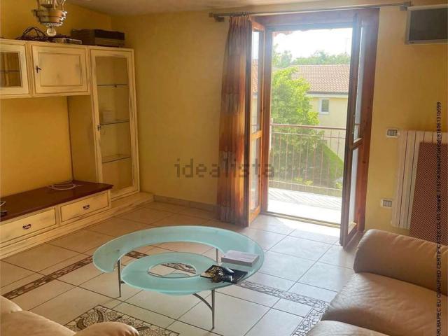 Appartamento in vendita di 120 m² in Via Italia, 90