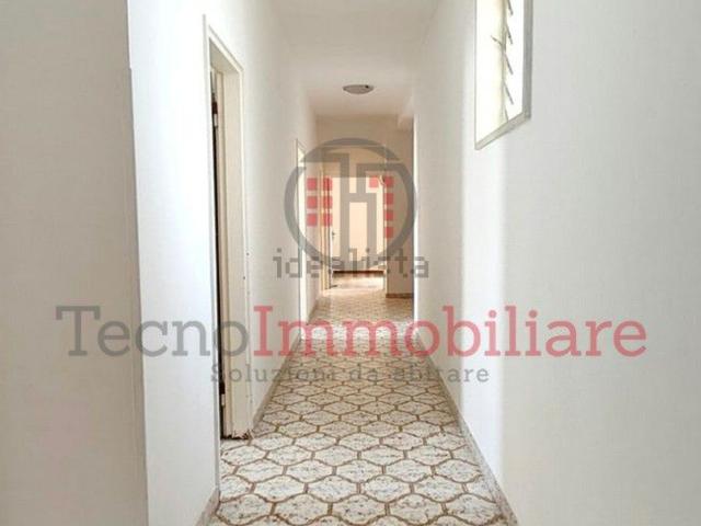 Appartamento in vendita di 120 m² in Via IV Novembre, 117