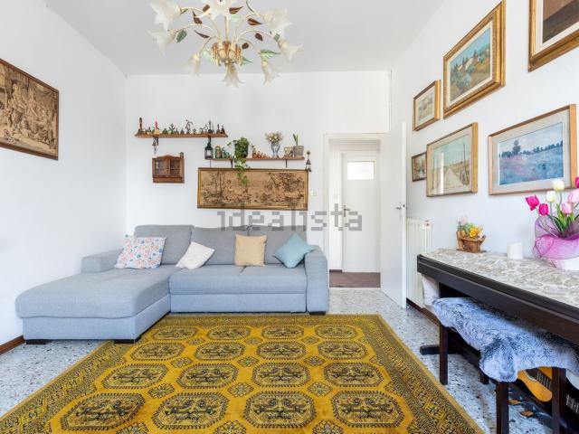 Appartamento in vendita di 120 m² in Via IV Novembre, 45