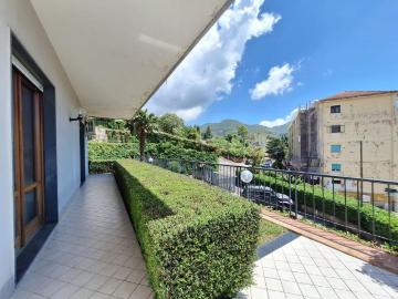 Appartamento in vendita di 120 m² in Via Oreste di Benedetto