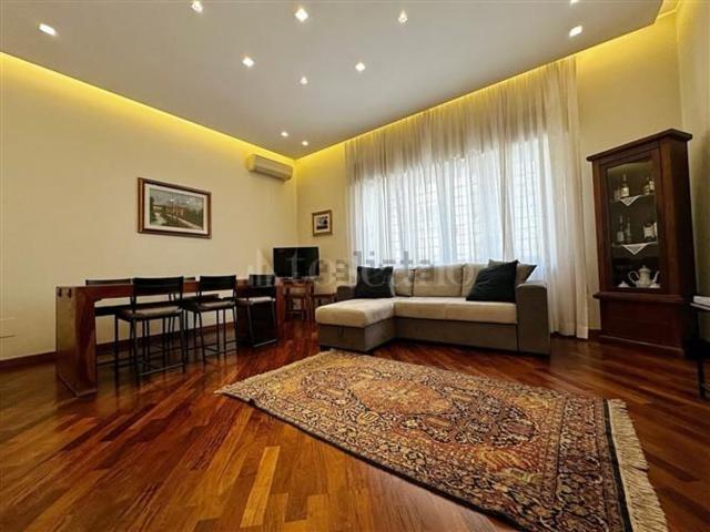 Appartamento in vendita di 120 m² in Via Laura Mantegazza