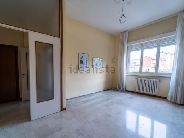 Appartamento in vendita di 120 m² in Via Lecco, 49