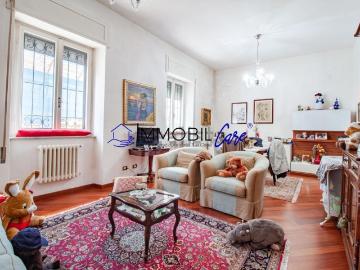 Appartamento in vendita di 120 m² in Via Leonardo Cambini