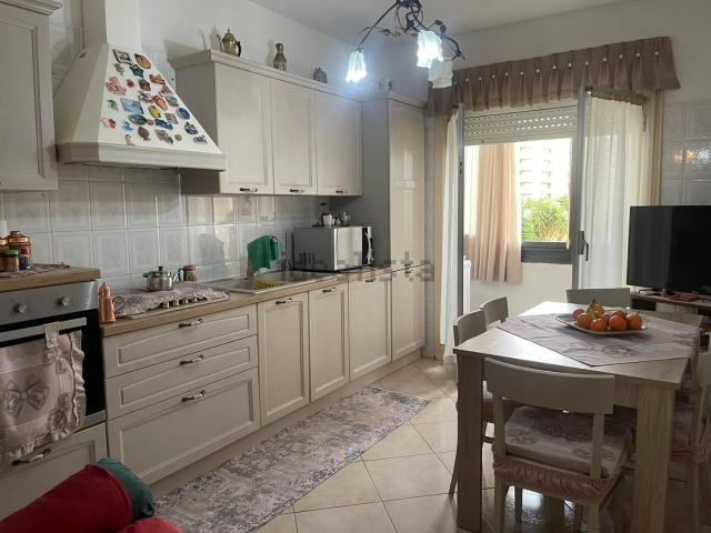 Appartamento in vendita di 120 m² in Via Leopoldo Borboni
