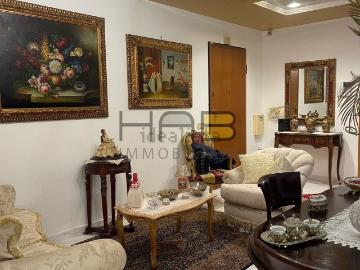 Appartamento in vendita di 120 m² in Via Leopoldo Borboni