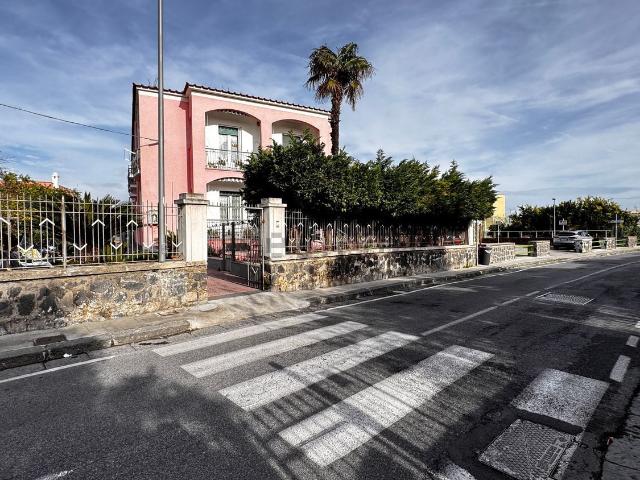 Appartamento in vendita di 120 m² in Via Libertà, 70