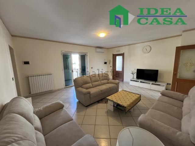 Appartamento in vendita di 120 m² in Via Luciani, 41