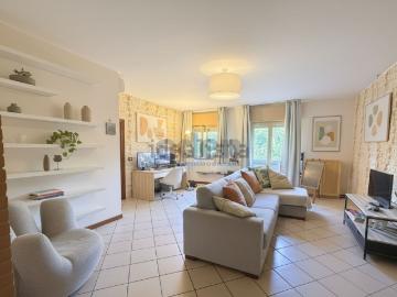 Appartamento in vendita di 120 m² in Via Luigi Pasteur, 22