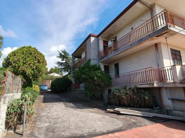 Appartamento in vendita di 120 m² in Via Luigi Pirandello, 40