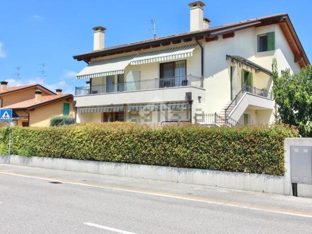 Appartamento in vendita di 120 m² in Via Monsignore Romero, 116