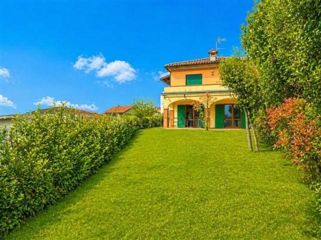 Appartamento in vendita di 120 m² in Via Monte Cicogna