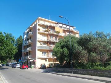 Appartamento in vendita di 120 m² in Via Monte Ruzza, 1
