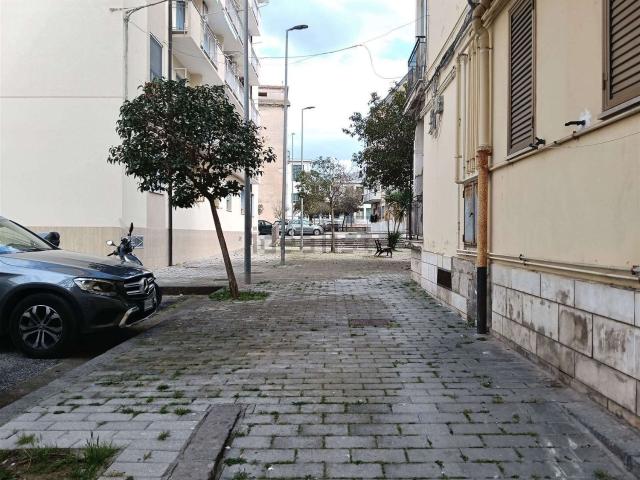 Appartamento in vendita di 120 m² in Via Montelungo, 4