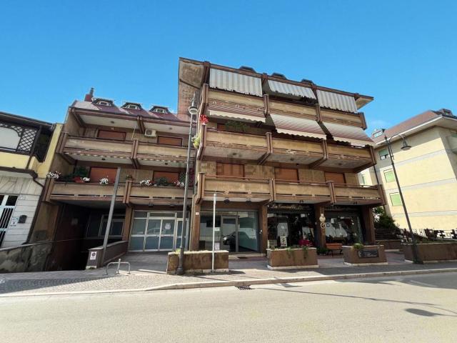 Appartamento in vendita di 120 m² in Via Matese, 20