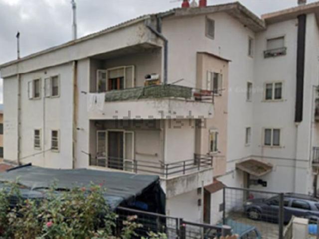 Appartamento in vendita di 120 m² in Via Matteotti