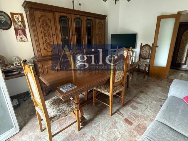 Appartamento in vendita di 120 m² in Via Macalle