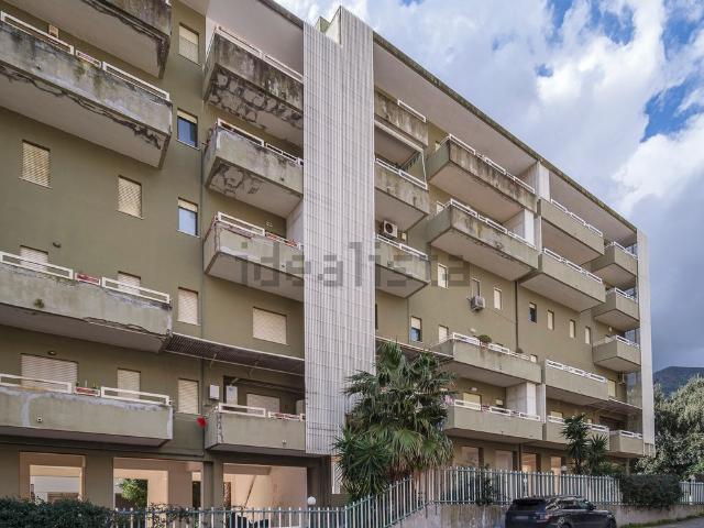 Appartamento in vendita di 120 m² in Via Madonna del Guidare, 3