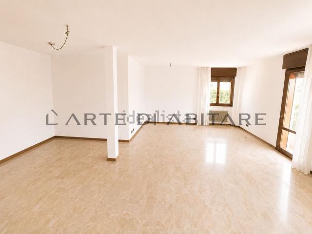 Appartamento in vendita di 120 m² in Via Manzoni, 2