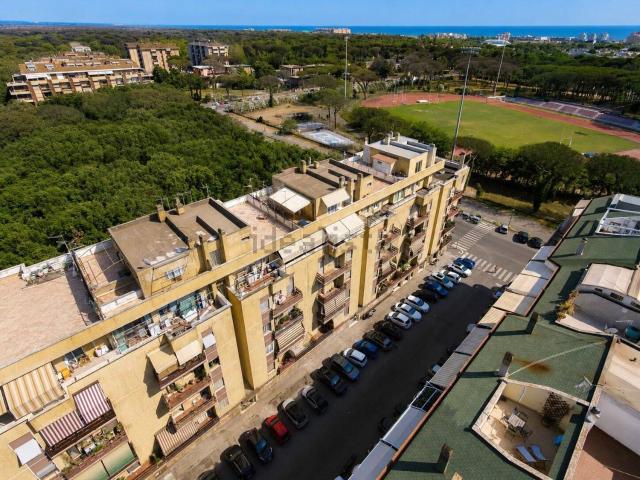 Appartamento in vendita di 120 m² in Via Mare Glaciale Artico