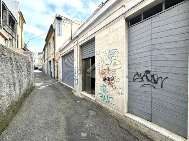 Appartamento in vendita di 120 m² in Via Massimo d&apos Azeglio, 51