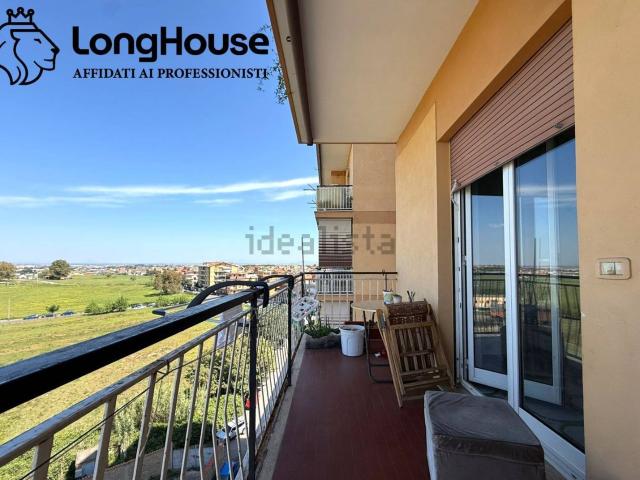 Appartamento in vendita di 120 m² in Via Melpomene, 22