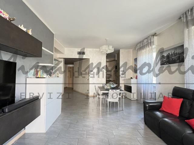 Appartamento in vendita di 120 m² in Via Michelangelo Buonarroti