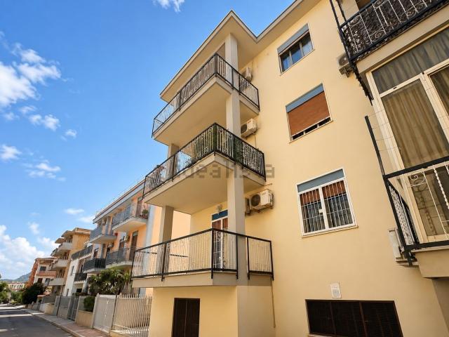 Appartamento in vendita di 120 m² in Via Michele de Vio, 2