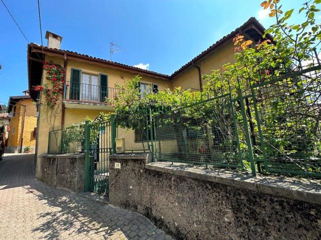 Appartamento in vendita di 120 m² in Via Milano, 35