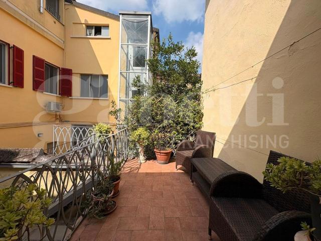 Appartamento in vendita di 120 m² in Via Milazzo, 17